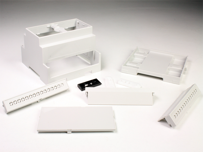 Camdenboss - Boîtier sur Rail DIN DIN 30 Connexions 58 x 90 x 88 mm - CNMB/5/KIT