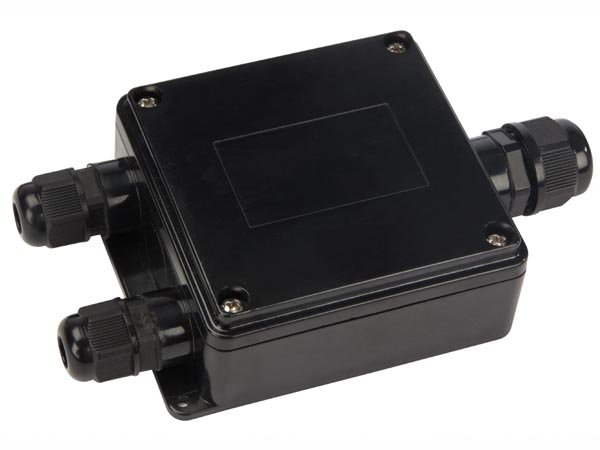 Water-Proof Connection Box - 3 Channels - IP68 Water Resistant - 161 x 88 x 88 mmm
