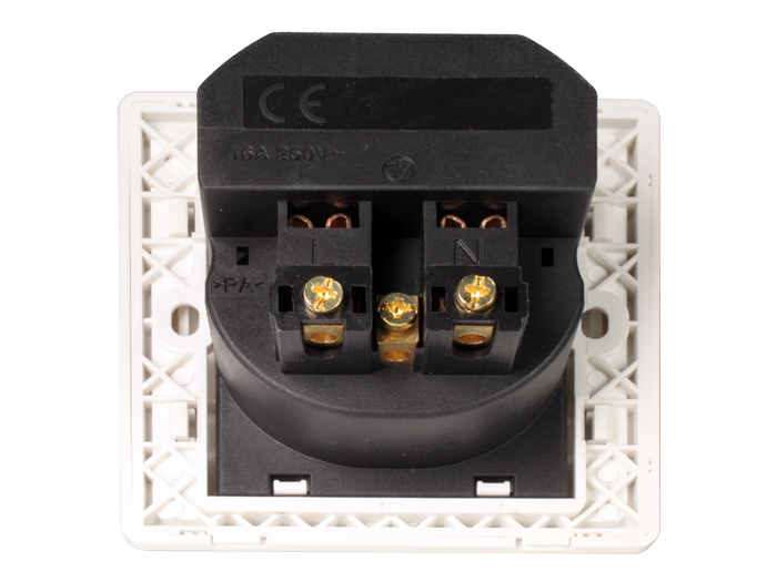 SCHUKO Double Wall Socket - Built In USB Charger - 2 USB Outputs 5 V