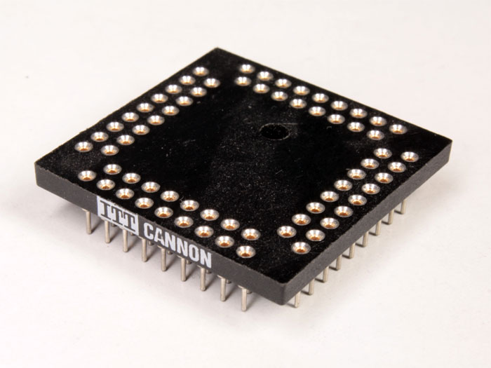 PGA Socket Integrated Circuit - 68 Pins - Turned Pin - 32 x 32 mm