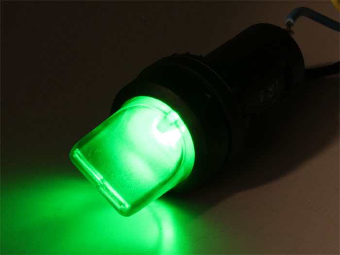 SWITCHTRONIX - Ø22 mm 1NO + 1NC Illuminated 220 V Green Two-Way Rotary Switch