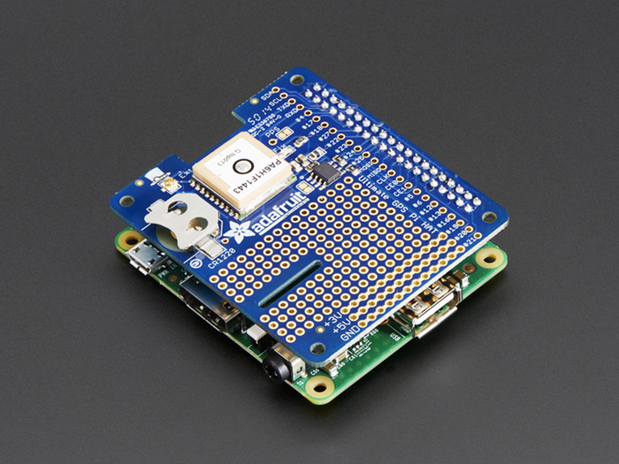 Adafruit 2324 - Ultimate GPS HAT para Raspberry Pi A+/B+/Pi 2/Pi 3