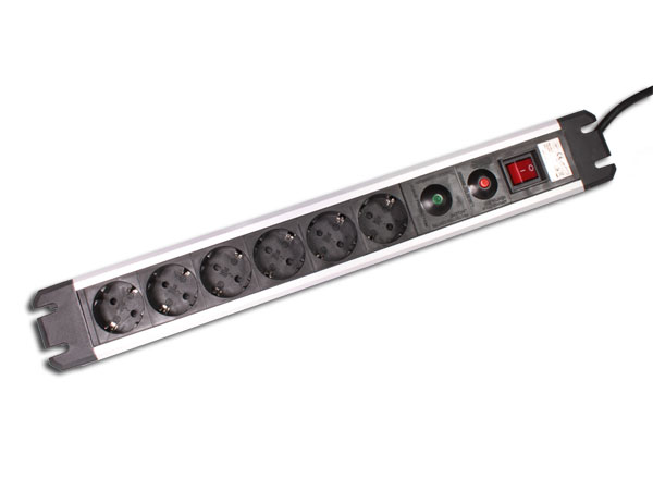 PDU 6 Way Schuko to Schuko with Swith and 1,5 m Cable - 19” Rack - PDU - Protected