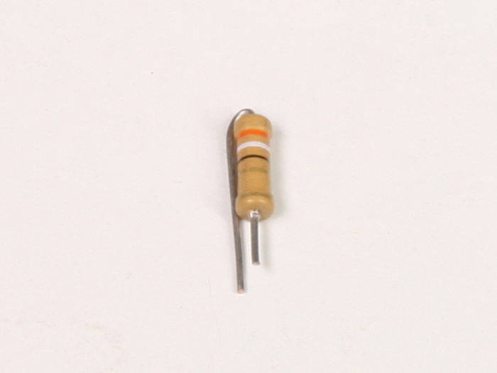 Résistance Film Charbon ½ W - 39 Ohms