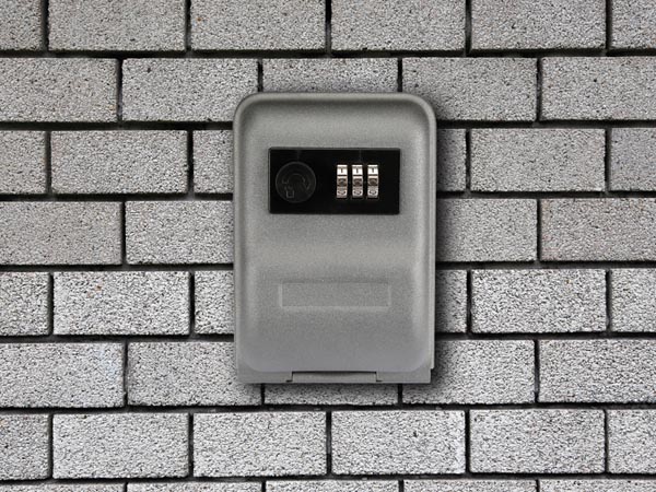 Velleman BG80055 - Safe Box - Key Case - 100 x 146 x 58 mm