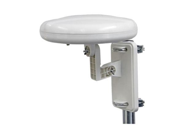 Outdoor TV masthead Antenna with Amplifier for caravans