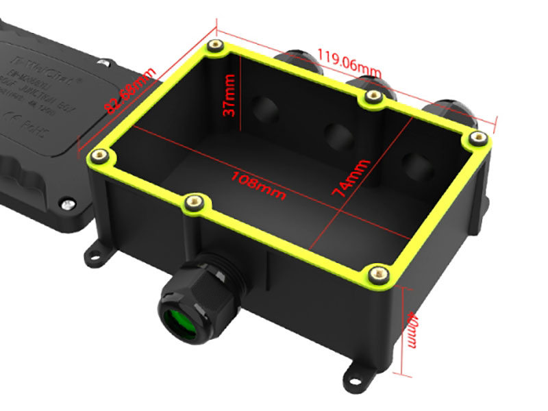 Water-Proof Connection Box - 4 Channels - IP68 Water Resistant - 119 x 129 x 56 mm
