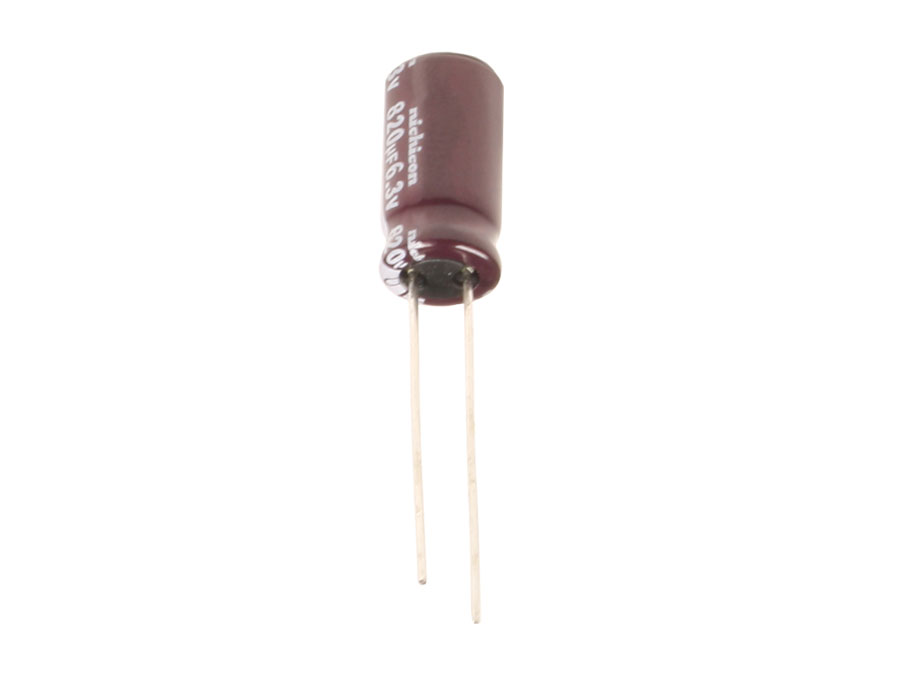 NICHICON -  Condensateur électrolytique radial 820 µF - 6,3 V - 105ºC - 8 x 15 - R-3,5 - UPW0J821MPD1TD