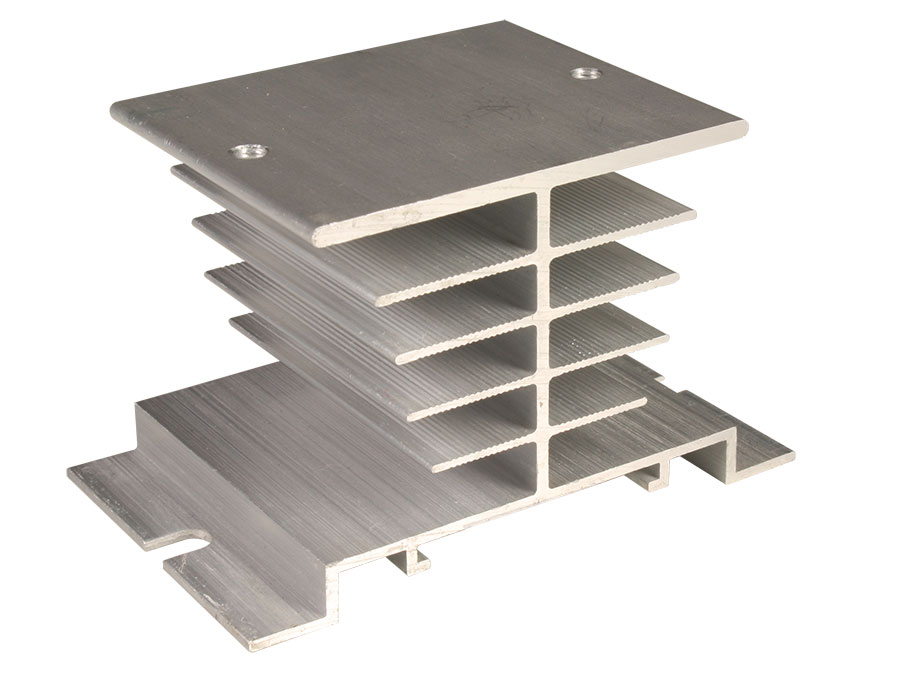 Dissipateur thermique 150 x 70 x 11 mm