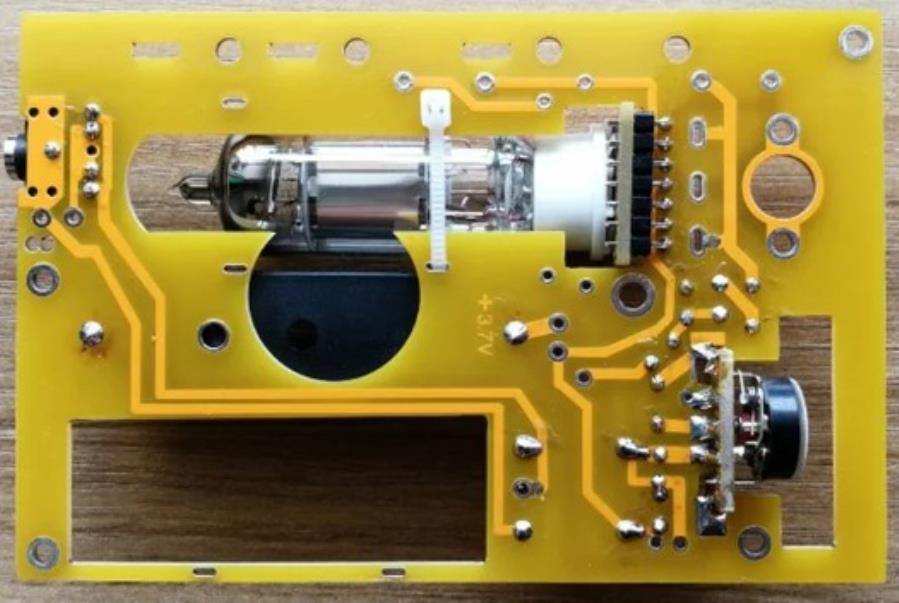 AM Radio Kit with 2P2 Tube