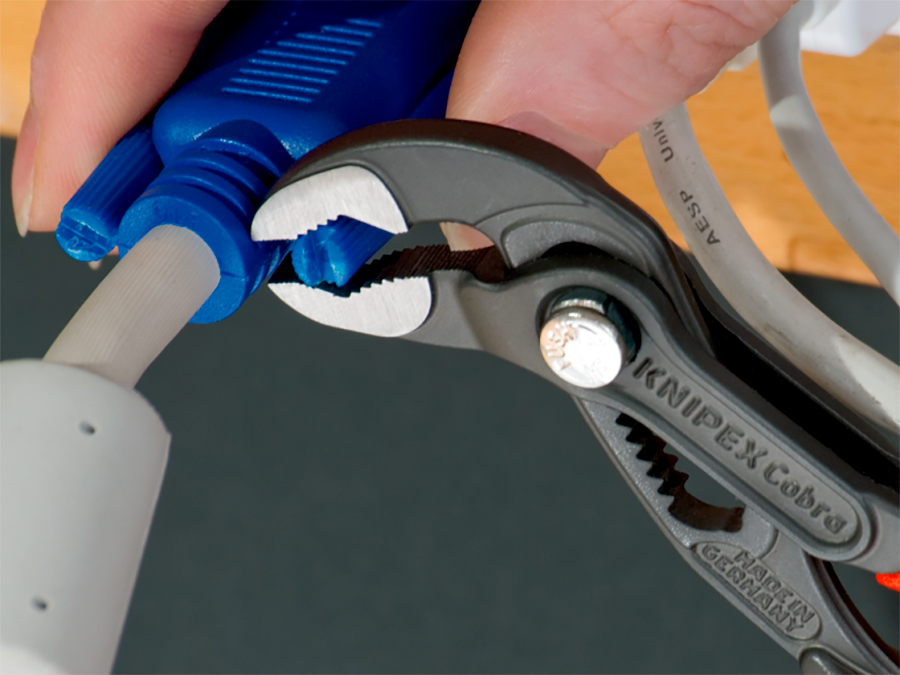 Knipex COBRA® 125 mm - Pinça para bico de papagaio - 87 01 125