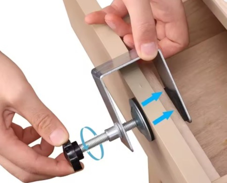 Serre-joint en C réglable en acier inoxydable et protections - 4 unités