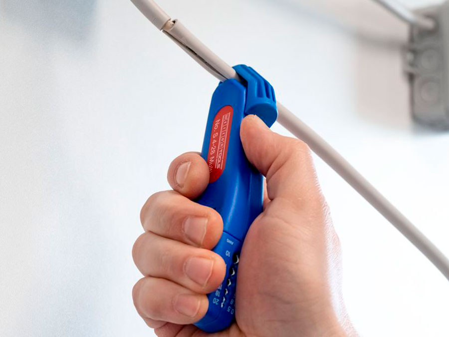 Weicon S 4-28 Multi - Cable Dismantling Tool - with Cable Stripper - 50057328