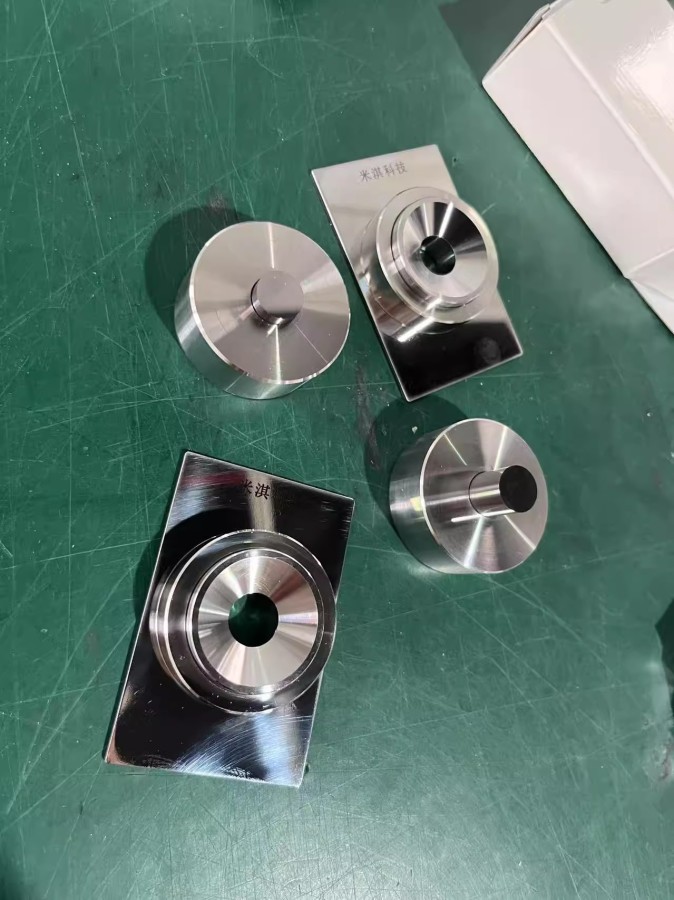 AOT AOT-MC-15 - 0-15T Small Hydraulic Tablet Pressing Machine with 12 mm Mold