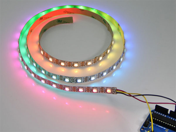 WS2812B - Tira de LED Digital Autoadhesiva RGB - 60 LEDs por Metro - Equivalente: Neopixel - 1 m - 104990014