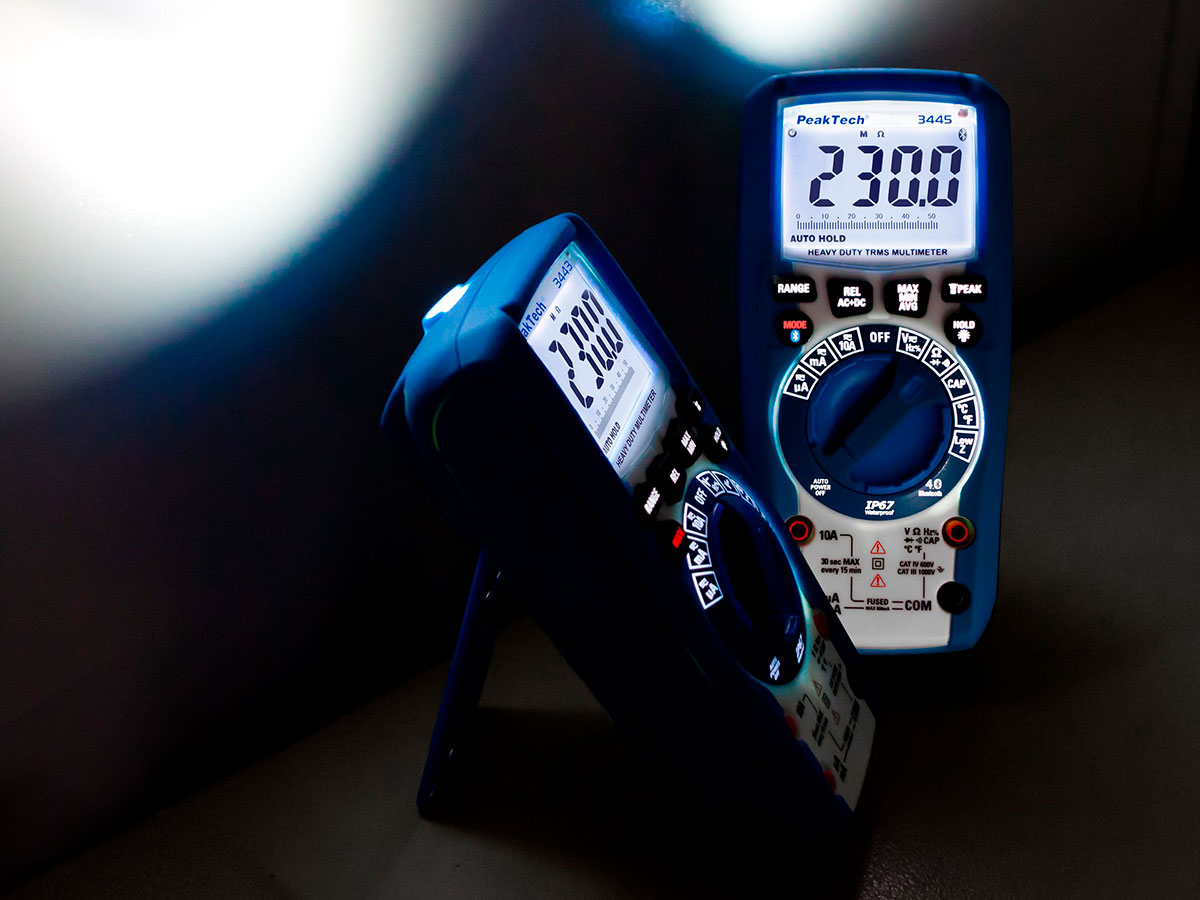 PeakTech P 3445 - Digital Multimeter - 1000 Vac/Vdc - TrueRMS - 6000 Counts - Bluetooth - IP67 - Illuminated Buttons
