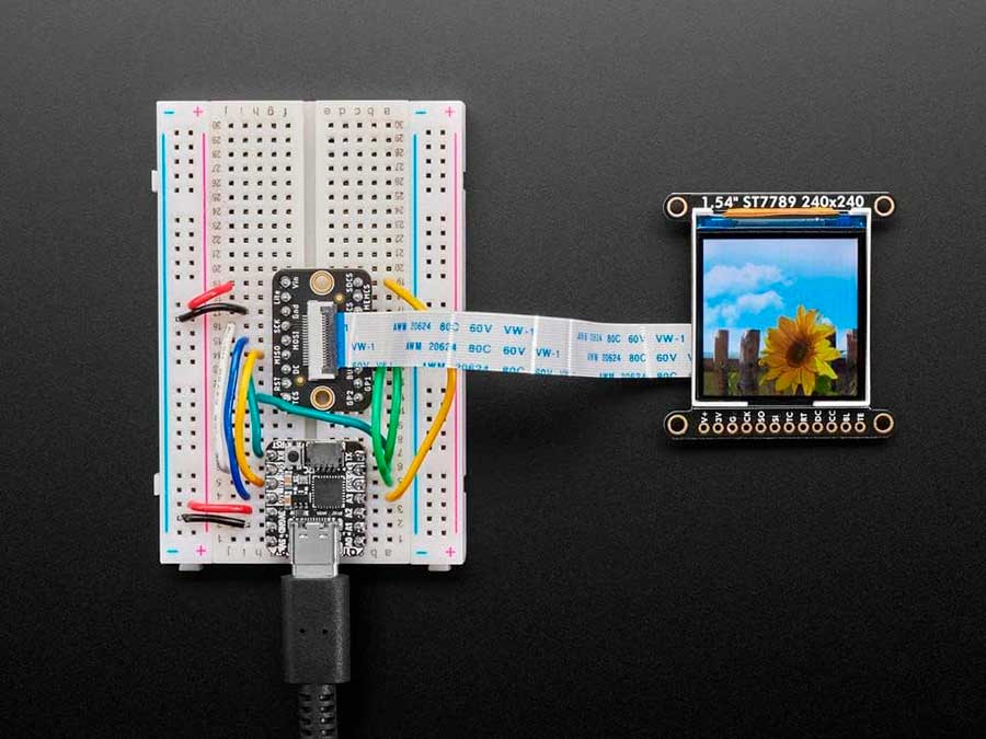 Adafruit 1.54&quot 240x240 Wide Angle TFT - ST7789 - Module TFT - Connecteur MicroSD - Connecteur EYESPI - 3787