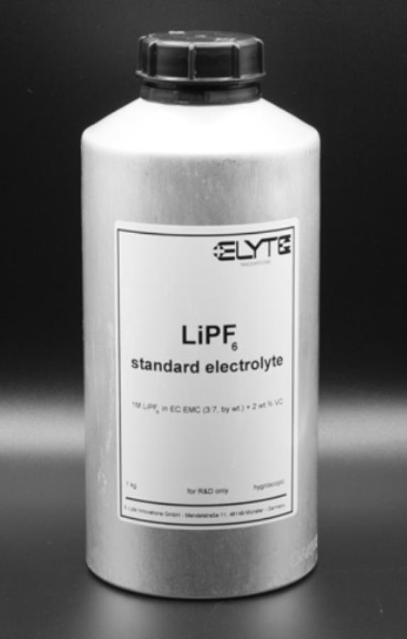 E-Lyte 1 M LiPF6 in EC : EMC (30 : 70, by wt.) - Electrolito estándar basado en LiPF6 para baterías de iones de litio - 0,5 Kg - 600109