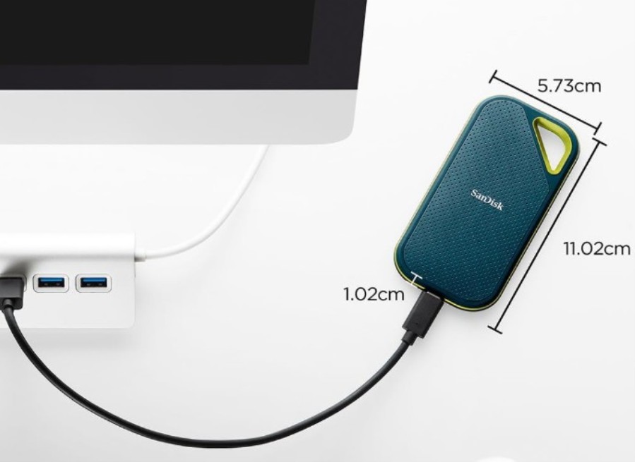 SanDisk Extreme Pro Portable SSD Monterey 2TB - 2 TB 2000 MB/s SSD External Drive - USB-C 3.2 Gen 2x2 - SDSSDE81-2T00-G25M