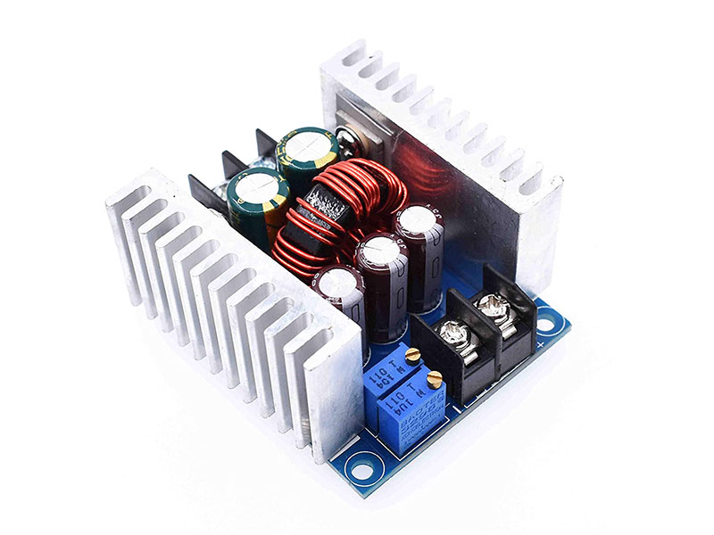 Convertidor DC-DC - In: 6 .. .40 V - Out: 1,2 .. 36 V - 8 A - Reductor de tensión