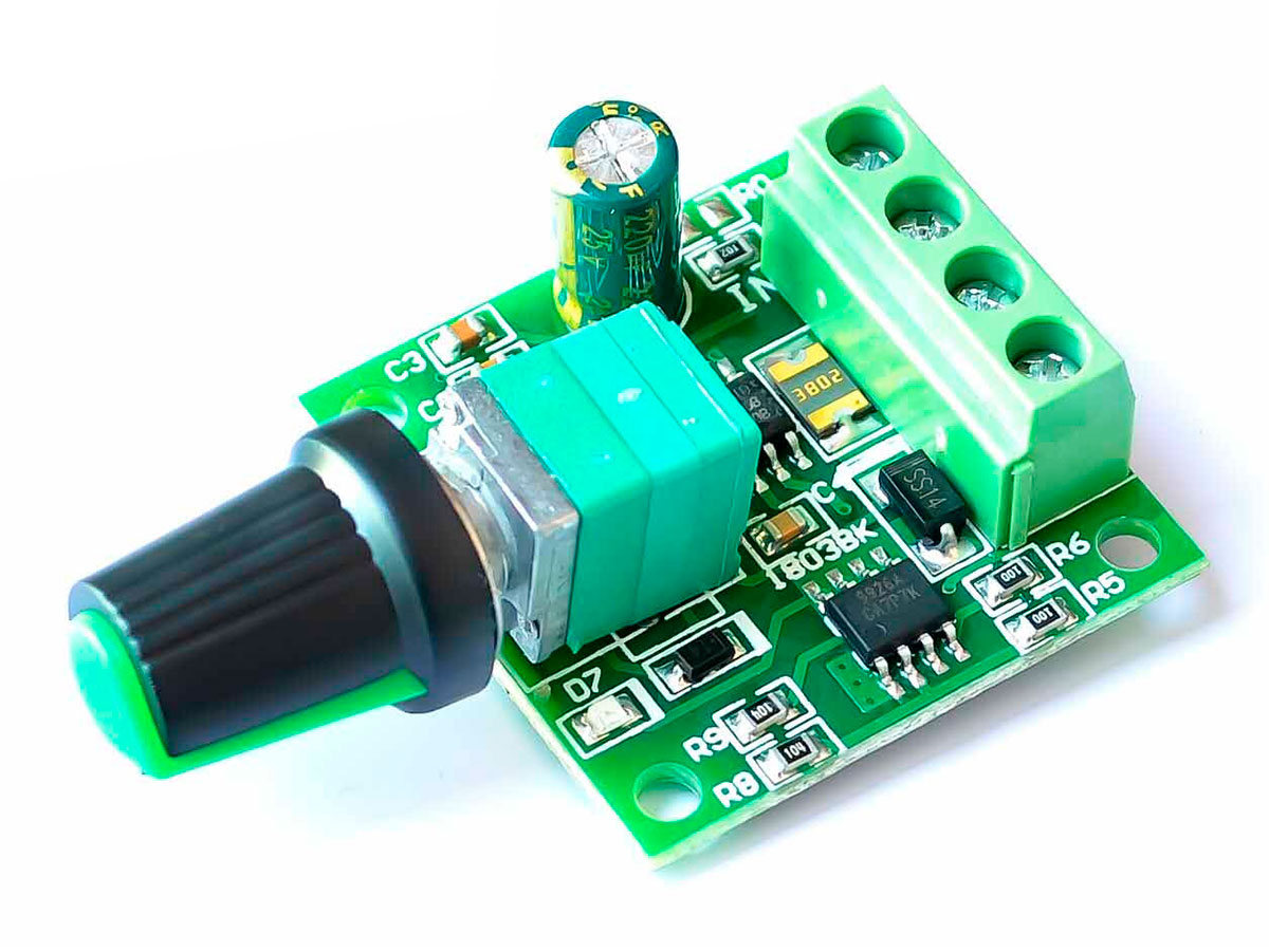 Regulador 1,8 .. 15 V Corriente Contínua y 2 A para Control de Velocidad de Motores