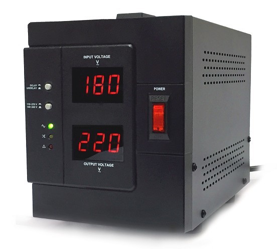 Lapara LA-AVR-3000 - Regulador y Estabilizador Voltaje Red 220V Automatico - 3000VA  - 8436597250047