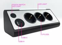 Nanocable - Base réseau 3 prises avec masse avec câble 1,5 M + 2 USB + lumière - 10.37.0013-BK