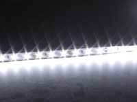 Epistar - Roll of Self-Adhesive cool White LED Strip - 300 2835 LEDs per Roll - IP20 - 5 m